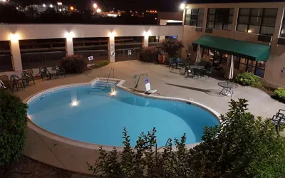 Photo 4 - Travelodge by Wyndham Roanoke