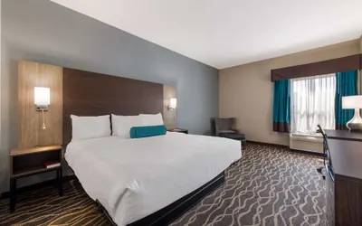 Photo 4 - Best Western Albemarle Inn