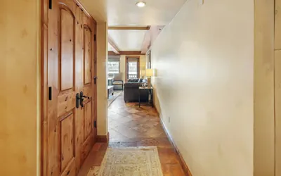 Photo 4 - The Lodge at Vail, a RockResort by Vail Resorts