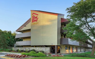 Photo 2 - Red Roof Inn PLUS+ Washington DC - Oxon Hill