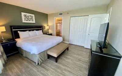 Photo 5 - Radisson Suite Hotel Oceanfront
