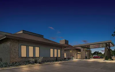 Best Western Okemos/East Lansing Hotel & Suites