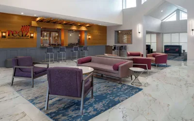Photo 3 - DoubleTree Suites by Hilton Hotel Mt. Laurel