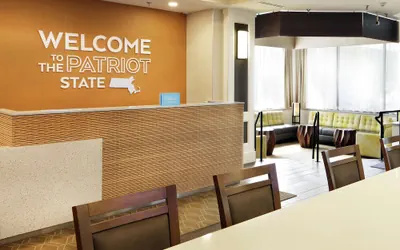 Photo 5 - Hampton Inn Boston Natick