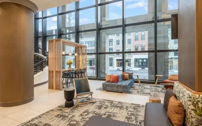 Photo 3 - Hilton Garden Inn Toledo Downtown
