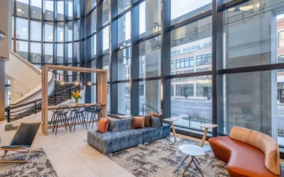 Photo 2 - Hilton Garden Inn Toledo Downtown