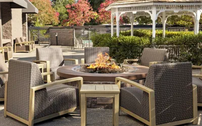 Photo 2 - Courtyard by Marriott Santa Rosa