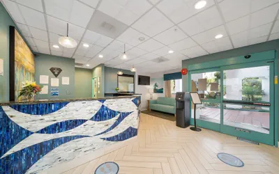 Photo 3 - Casablanca Inn
