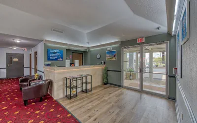 Photo 3 - American Inn and Suites Dundee