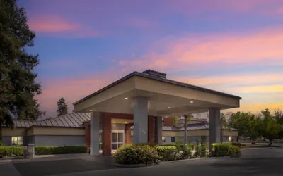 Photo 2 - Best Western Porterville Inn