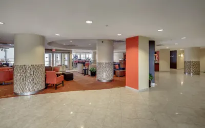 Photo 3 - Courtyard by Marriott Jacksonville Beach Oceanfront
