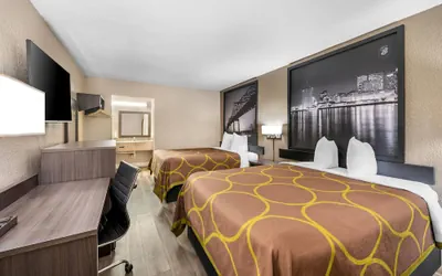 Photo 5 - Super 8 by Wyndham Metairie