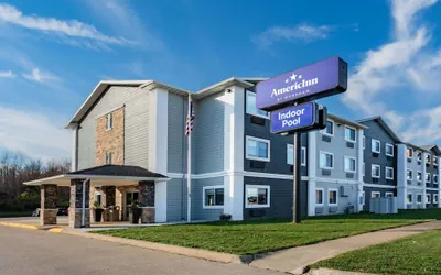 Photo 2 - AmericInn by Wyndham Quincy
