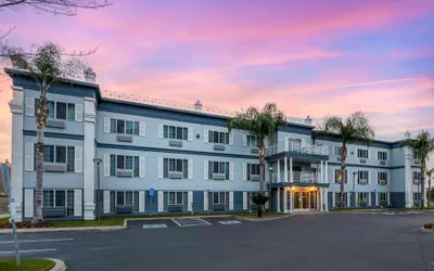 Photo 2 - Best Western Colonial Inn
