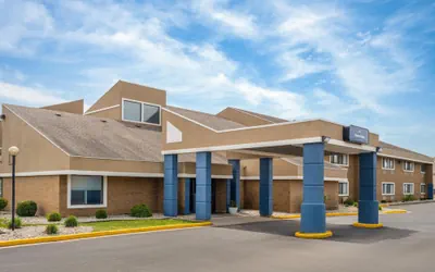 AmericInn by Wyndham Marshfield