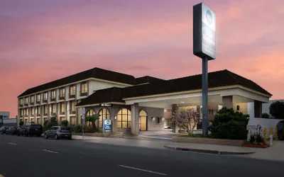 Photo 2 - Best Western Norwalk Inn