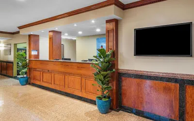 Photo 5 - Best Western Providence Warwick Airport Inn