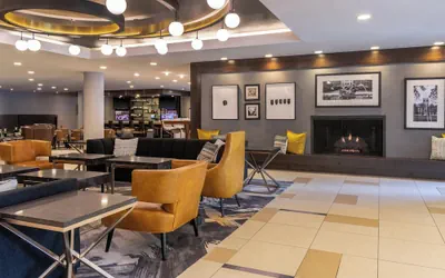 Photo 2 - Sheraton Ann Arbor Hotel