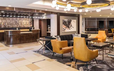Photo 3 - Sheraton Ann Arbor Hotel