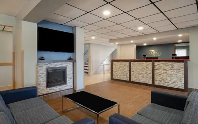 Photo 4 - Baymont by Wyndham Waukesha