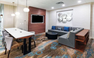 Photo 2 - DoubleTree by Hilton Tulsa Downtown