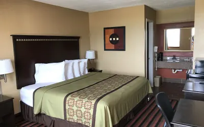 Photo 3 - Days Inn by Wyndham Corpus Christi Beach
