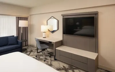 Photo 5 - Sheraton Detroit Novi Hotel