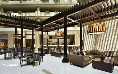 Photo 4 - Embassy Suites by Hilton Crystal City National Airport