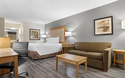 Photo 2 - Best Western Airport Inn