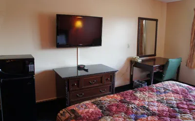 Photo 5 - Coratel Inn and Suites Maple Grove