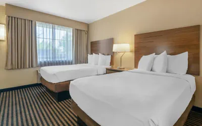 Photo 2 - Best Western Town House Lodge
