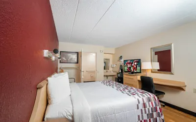 Photo 4 - Red Roof Inn Cleveland - Mentor/ Willoughby