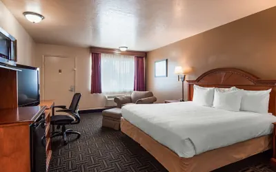 Photo 2 - Best Western Paradise Inn