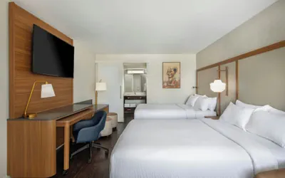 Photo 2 - Fairfield by Marriott Anaheim Resort
