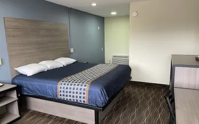 Photo 2 - Americas Best Value Inn Alexandria