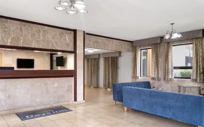 Photo 4 - Days Inn by Wyndham Hagerstown I-70