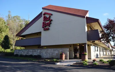 Photo 2 - Red Roof Inn St Clairsville - Wheeling West