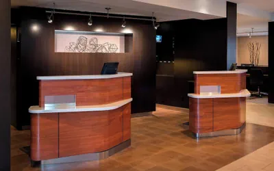 Photo 3 - Courtyard by Marriott Chicago Naperville