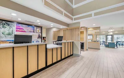 Photo 3 - Sonesta ES Suites Torrance Redondo Beach