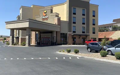 Photo 2 - Comfort Suites St George - University Area