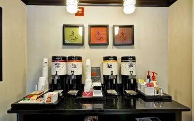 Photo 4 - Hampton Inn Kansas City/Overland Park
