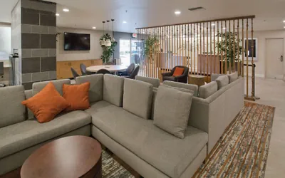 Photo 3 - DoubleTree by Hilton Chico