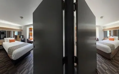 Photo 2 - Microtel Inn & Suites by Wyndham Gatlinburg