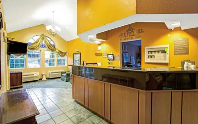 Photo 3 - Microtel Inn & Suites by Wyndham Gatlinburg