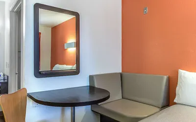 Photo 3 - Motel 6 Fresno, CA