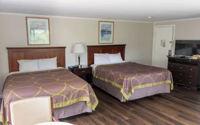 Photo 4 - Relax Inn Cape Cod