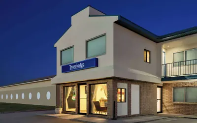 Photo 2 - Travelodge by Wyndham Wall