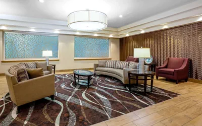 Photo 3 - La Quinta Inn & Suites by Wyndham Coeur d`Alene