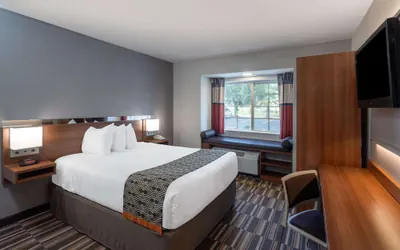 Photo 5 - Microtel Inn & Suites by Wyndham Pooler/Savannah