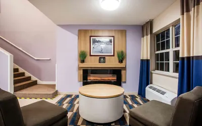 Photo 4 - Microtel Inn & Suites by Wyndham Southern Pines / Pinehurst
